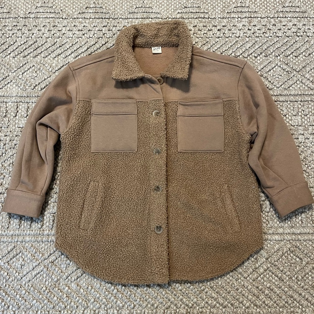 Goumi Shacket